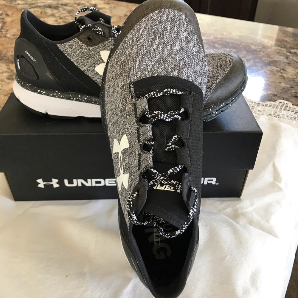 Under Armour Charged Bandit 2 Running Shoe
